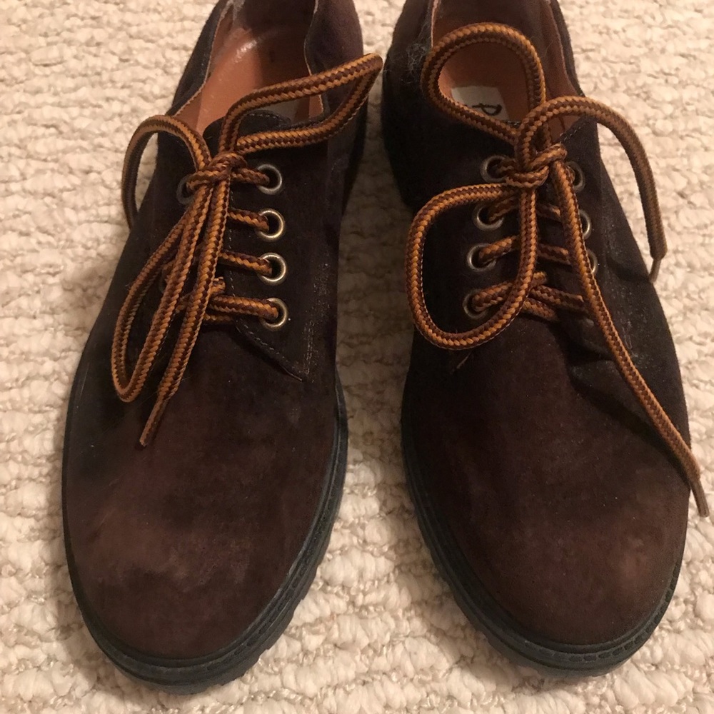 Brown Suede Oxford